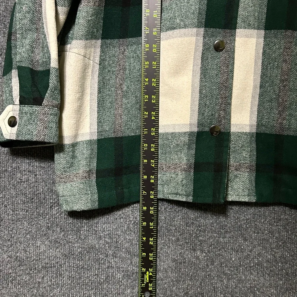 HFX Plaid Shacket Oversized Button Up Flannel Shirt Jacket Green Cream M - Picture 8 of 9